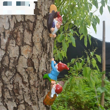 Climbing Gnomes Tree Hugger